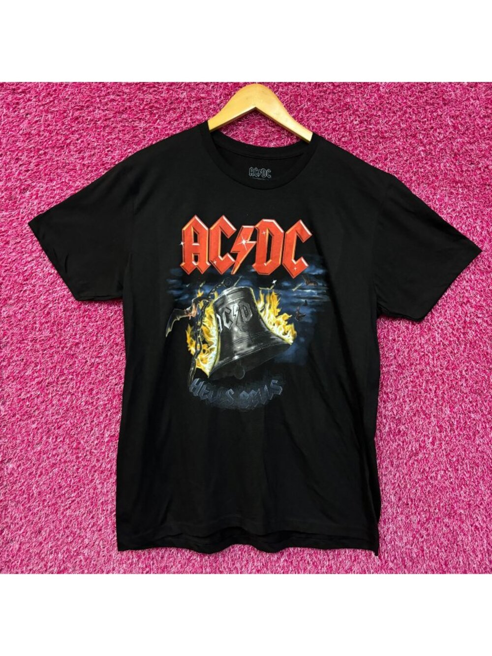 AC/DC Hells Bells rock Tshirt size large